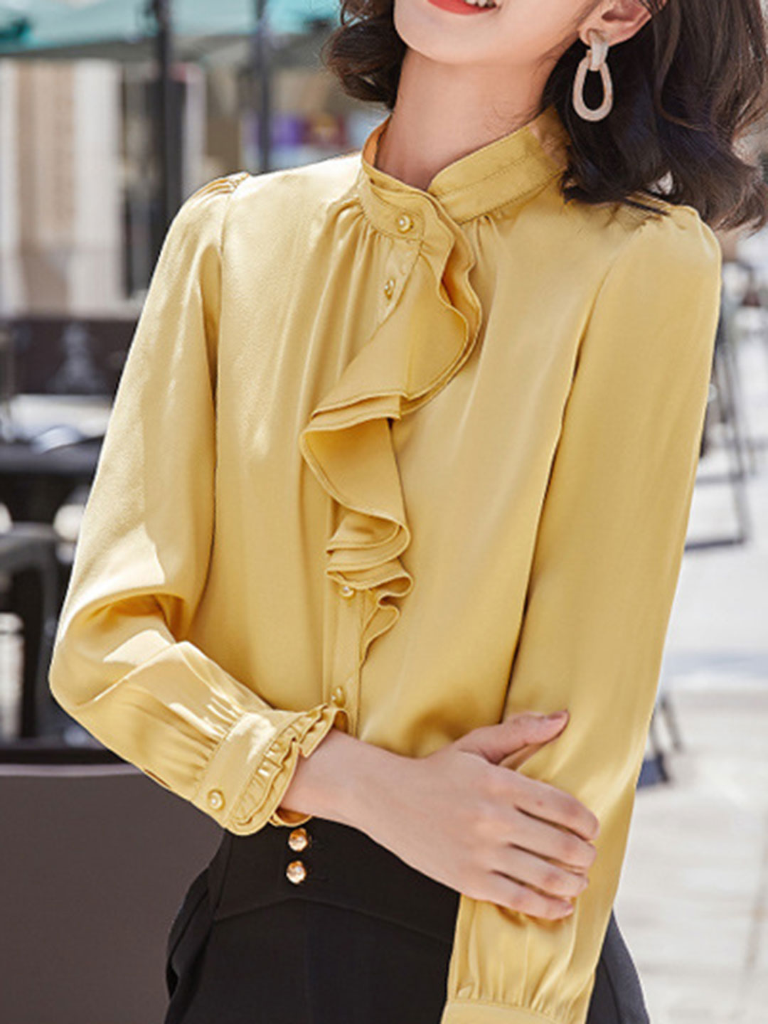 Gwen | Chic Ruffle Collar Chiffon Blouse for Elegant Style - Image 6