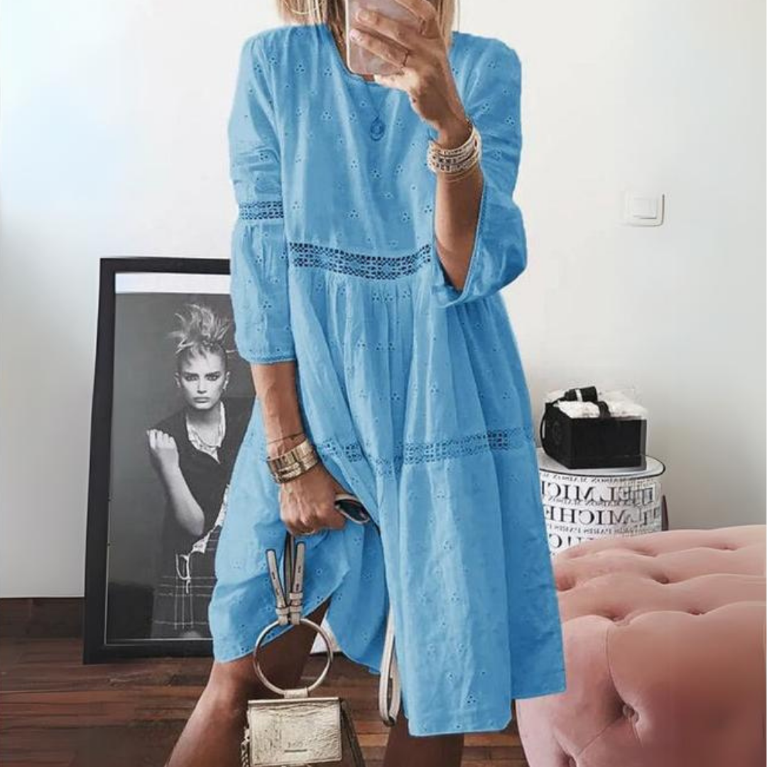 Cynthia | Elegant and Feminine Dress - Image 2