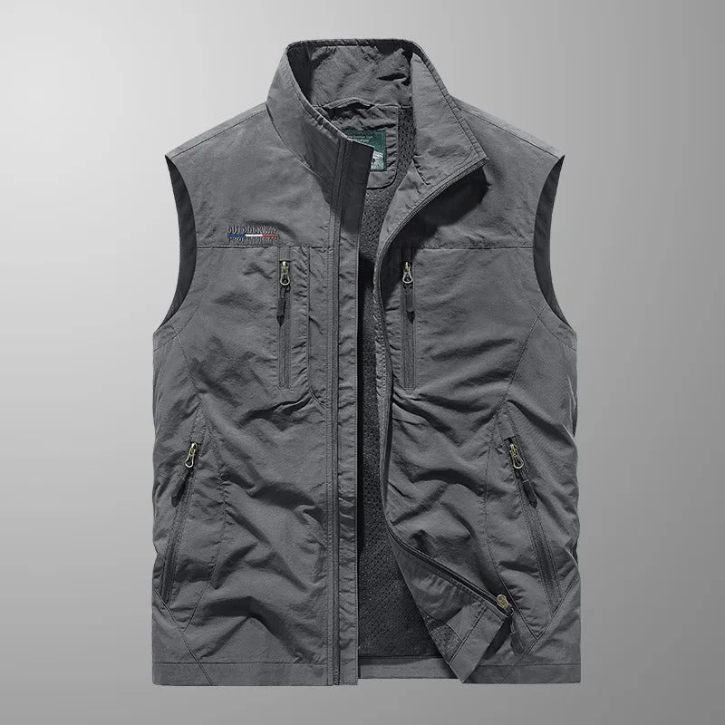 Daniel | Breathable Outdoor Cargo Vest for Active Lifestyle - Image 3