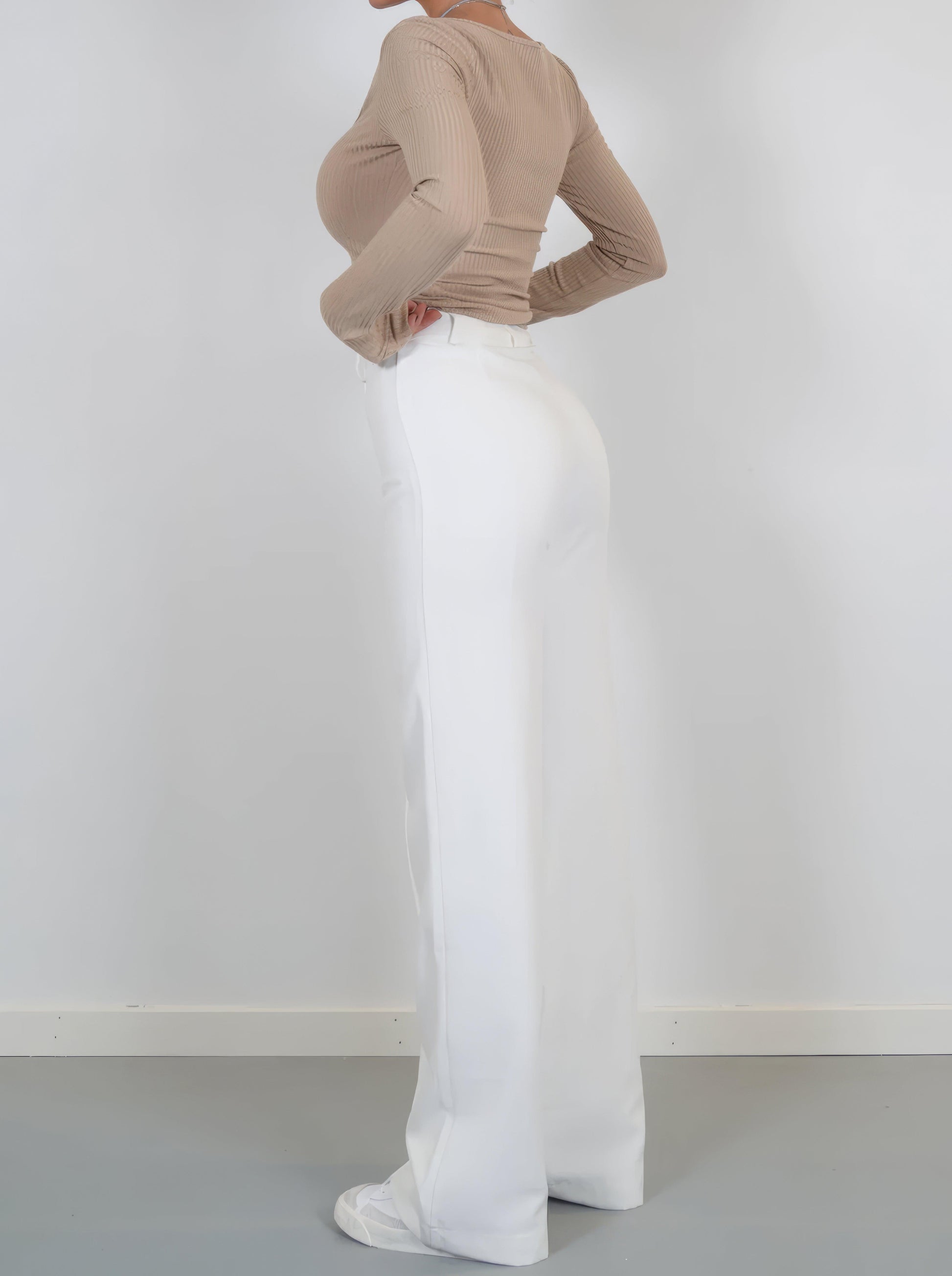 Faith | Elegant High-Waisted Wide-Leg Trousers - Image 4