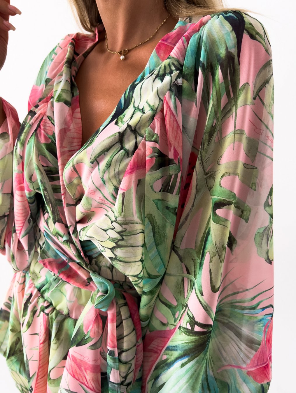 Ivy | Women's Stylish Flowy Two-Piece Shorts and Blouse Summer Set - Image 4