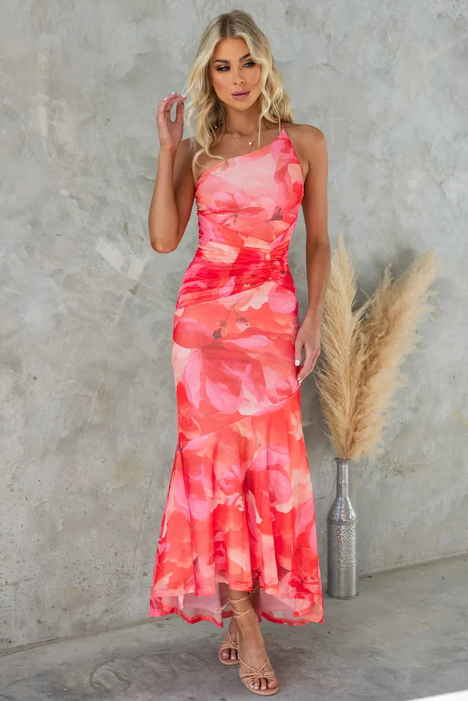 Katherine | Elegant Floral Xanthe Midi Dress for Warm Weather - Image 3