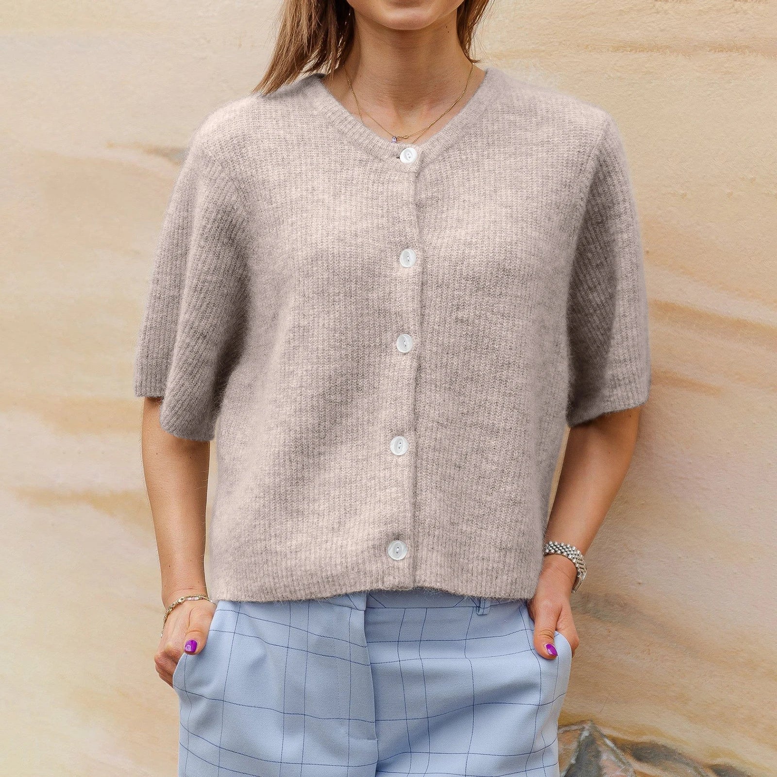 Sandra | Stylish Short Sleeve Cardigan for Women - Image 3