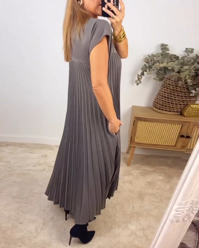 Martha | Elegant Pleated Maxi Dress - Image 9