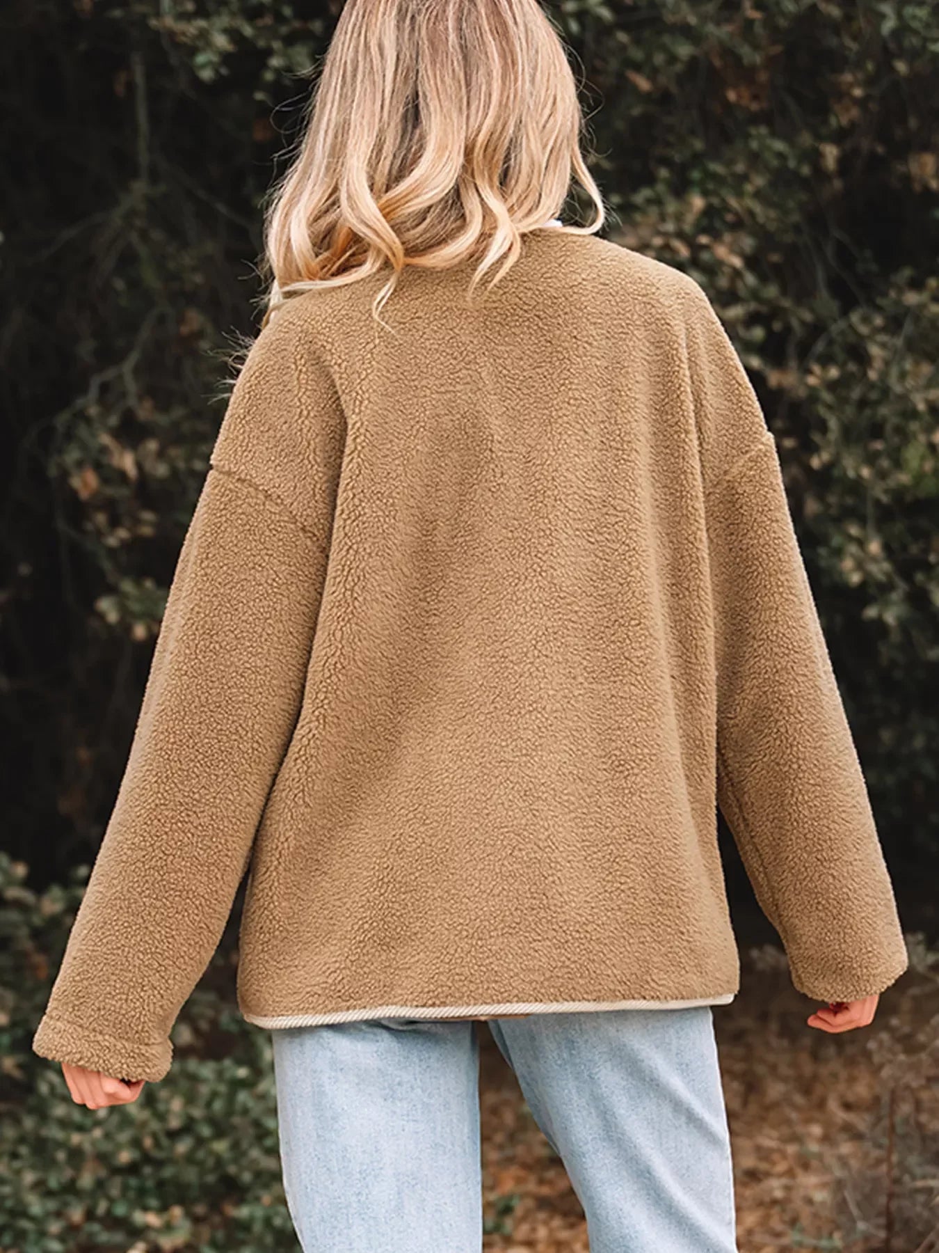 Leanne | Women's Button-Front Sherpa Jacket - Image 3