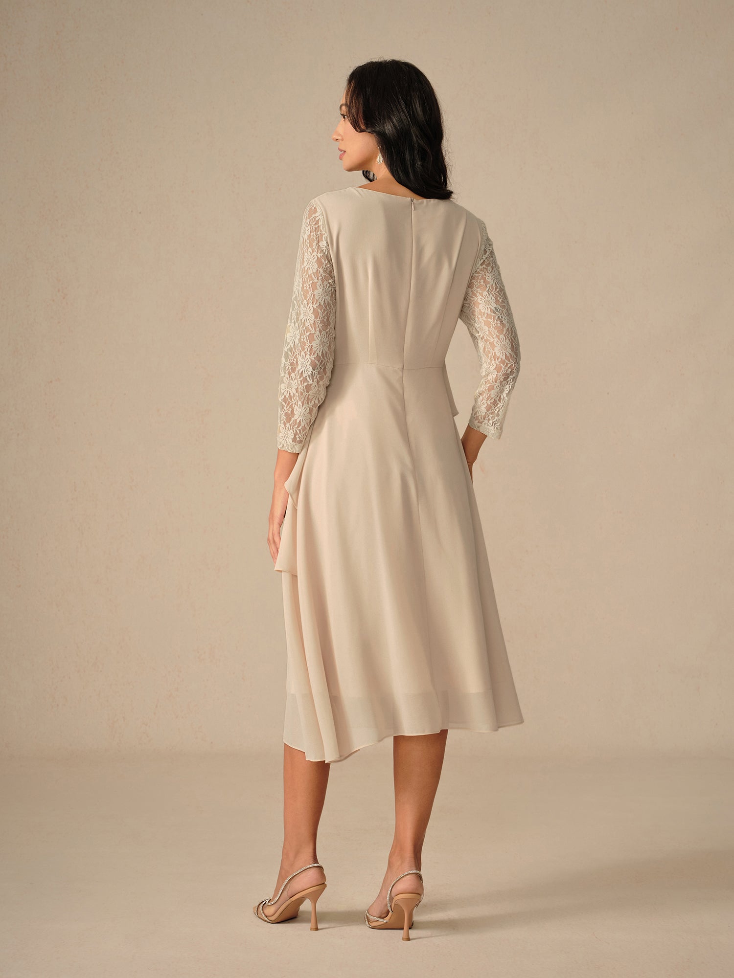 Couture-moda | Elegant Relaxed Fit Midi Dress with Lace Sleeves - Image 9