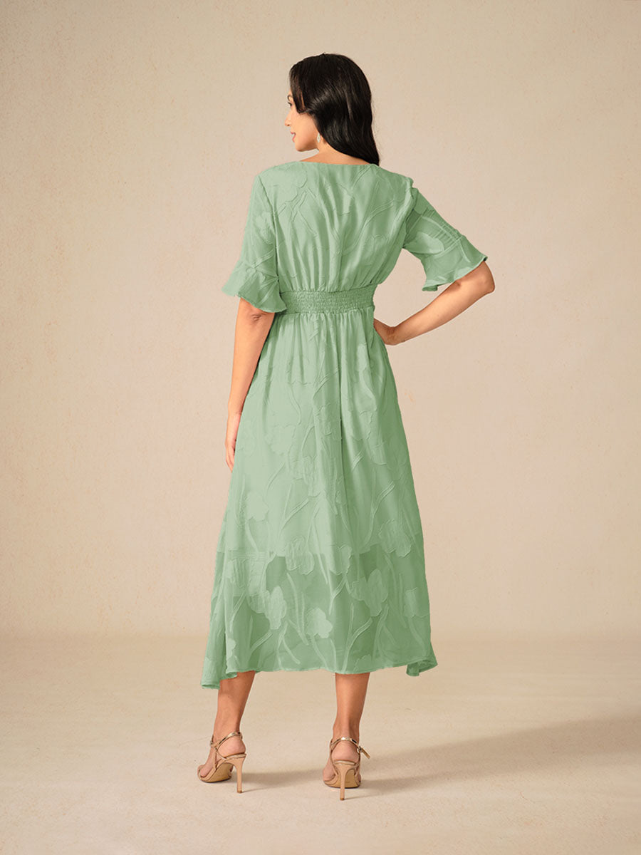 Couture-moda | Elegant Maxi Dress with Flutter Sleeves and Lace Detailing - Image 12