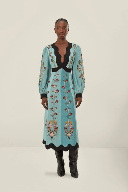 Cheri | Elegant Long Sleeve Midi Dress - Image 1