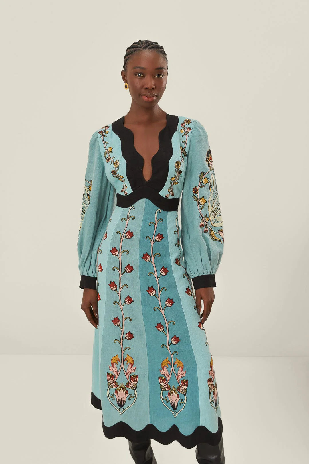 Cheri | Elegant Long Sleeve Midi Dress - Image 2