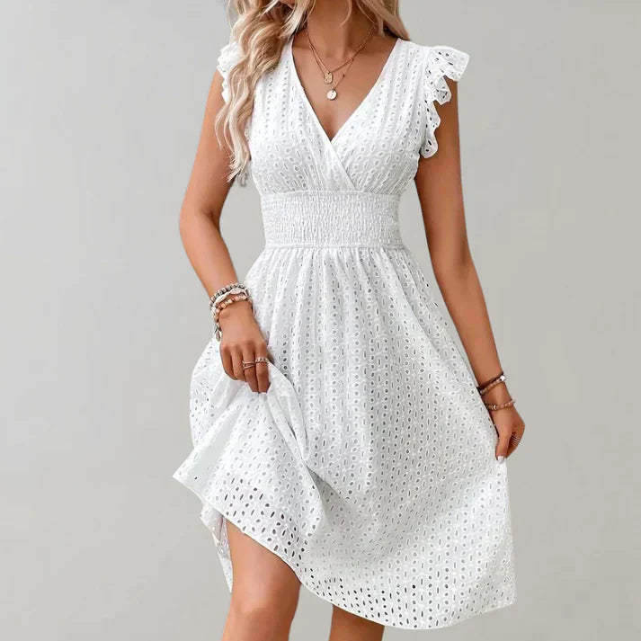 Priscilla | Stylish Dress with Flutter Sleeves - Image 3
