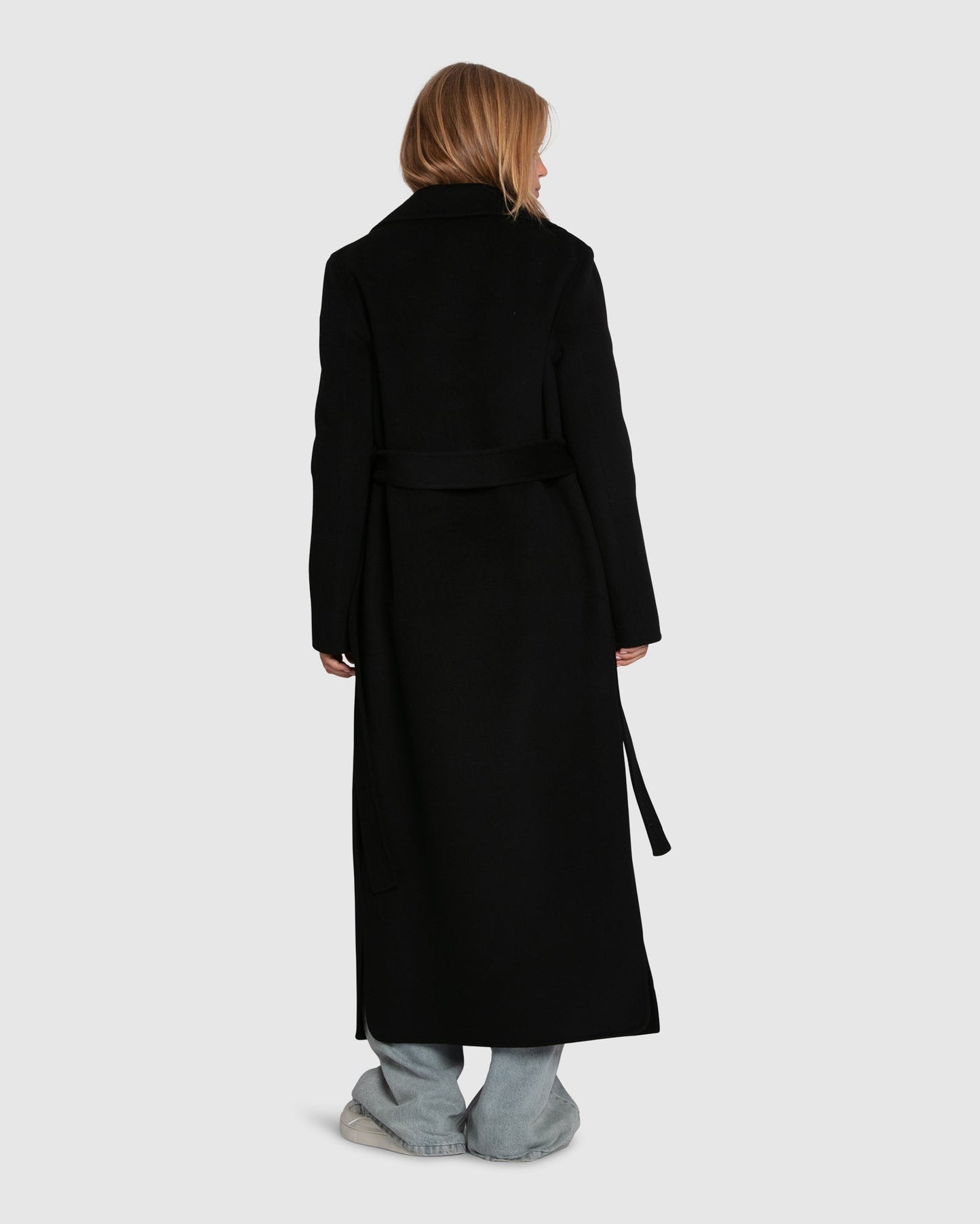 Patricia | Stylish Boyfriend Maxi Coat - Black - Image 4
