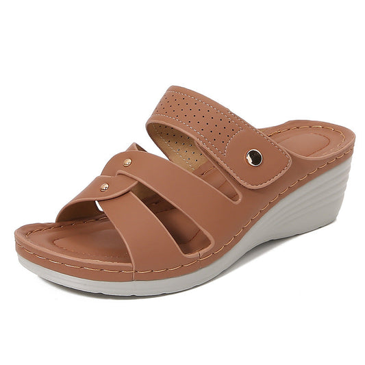 Bonnie | Chic Rivet Strap Sandals with Cushioned Insole - Image 1