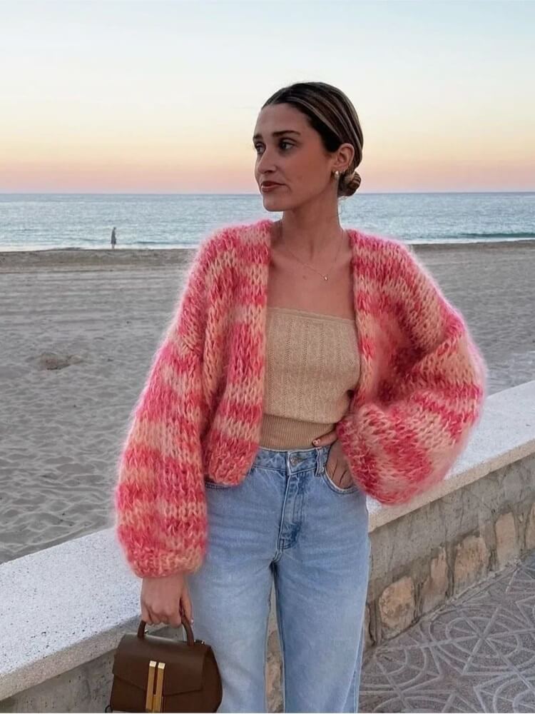 Priscilla | Stylish Cropped Sweater for Comfort - Image 4