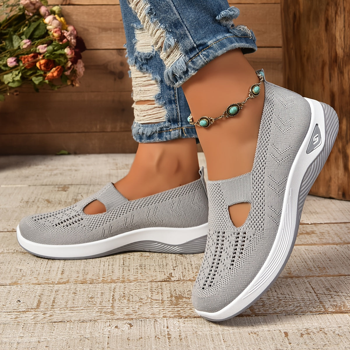 Barbara | Stylish Low-Cut Sneakers - Breathable Knit and Cushioned Comfort - Image 2