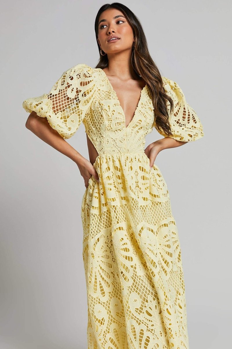 Dawn | Elegant Tess Lace Dress for Any Occasion - Image 2