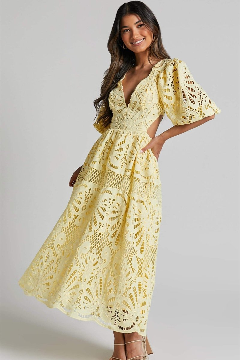Dawn | Elegant Tess Lace Dress for Any Occasion - Image 3
